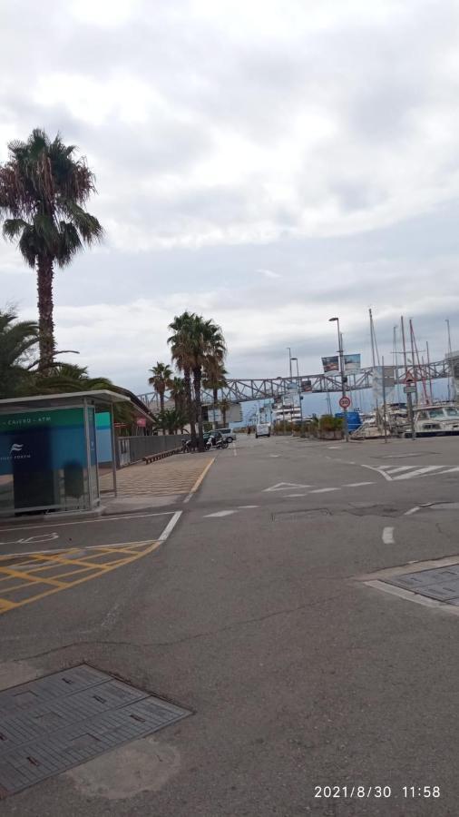 Velero Barcelona Port Forum Sailboat Sant Adria de Besos Exterior foto